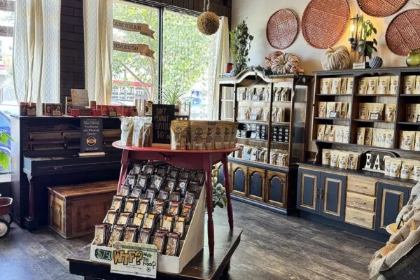 heidi-lou-sweets-caramel-stache-07