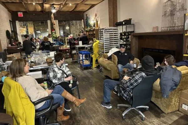 heidi-lou-sweets-caramel-stache-11